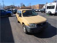 2005 Ford Escape 4 door.