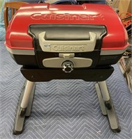 Cuisinart Petite Gourmet Portable Propane Grill