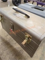 Craftsman metal toolbox