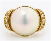 18kt Gold Natural Mabe Pearl Designer Ring
