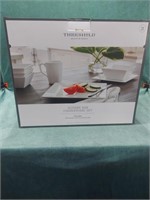 16pc Porcelain Square Dinnerware Set White -