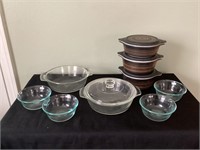 Assorted pyrex Glassware