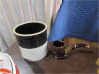 crock & pottery pipe