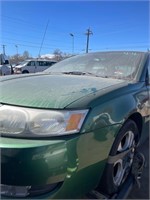 2004 Saturn Ion Green