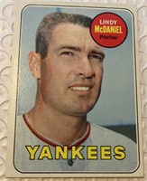 1969 Topps - Yankees - Lindy McDaniel  191