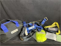 Safety Harness, Lanyard & Vest w Carry Bag
