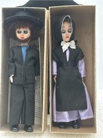 Pair of Amish dolls