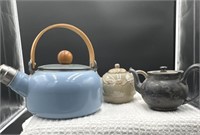 Group of 3 tea pots