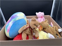 Lot of stuffed animals - beanie babies and