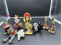 Grouping of clowns some porcelain