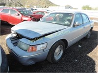 1998 Mercury Grand Marquis 2MEFM75W6WX659780 Blue