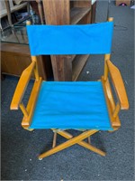 Folding directors chair