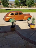 1940 Chrysler Saratoga Brown Metallic Gold.