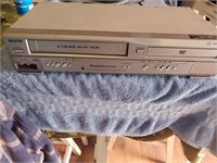 Sanyo Vcr and DVD Player (No Remote)