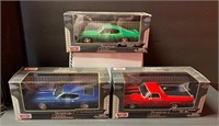 Lot of 3 1:24 Scale Die Cast Cars NIB