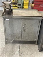 Metal Shop Cabinet w/ HD Vise