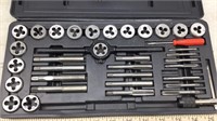 TAP & DIE SET (SAE & METRIC)