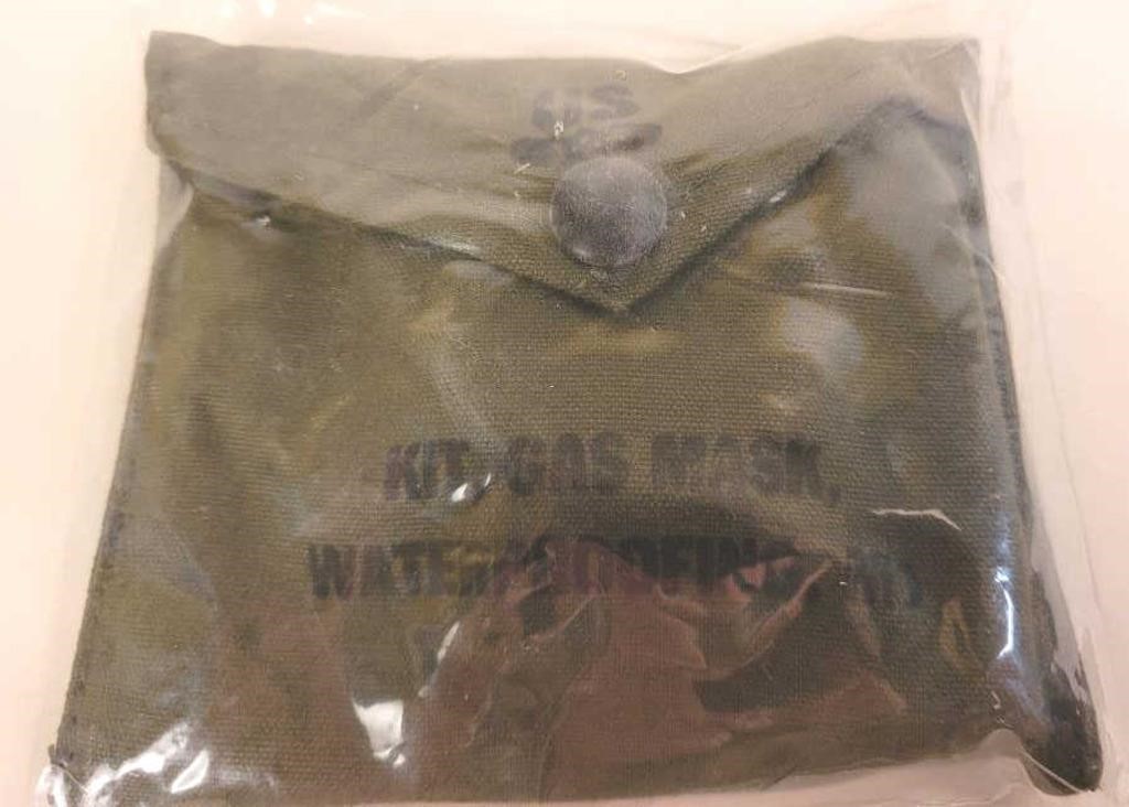 U.S. Military WWI Gas Mask (M1) Waterproofing Kit