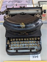 Vintage Noiseless Typewriter