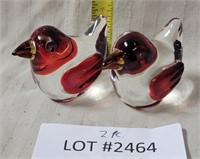 PAIR OF SMALL ART GLASS FIGURES