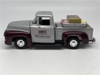 ERTL 56 FORD HERSHEY'S 1:24 AS IS