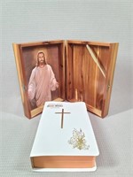 Memorial Edition Holy Bible With Cedar Case