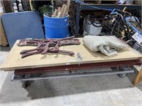 3 EXT DOORS + ROLLING CART AND BENCH PARTS