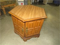 WOOD 1 DOOR OCTANGULAR SHAPE SIDE TABLE