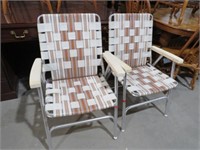 PAIR OF VINTAGE WEB WOVEN LAWN CHAIRS