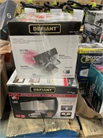 1 LOT (1) DEFIANT WIRED LED MOTION ACTIVATED