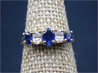 16K GOLD RING WITH DIAMONDS AND SAPPHIRE SIZE 6 VI