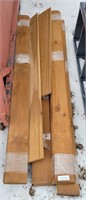 ASSORTED SIZE AND LENGTH WOOD PIECES