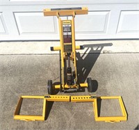 CUB CADET MOWER/ ATV JACK