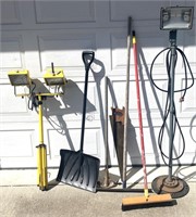 ASSORTMENT OF TOOLS