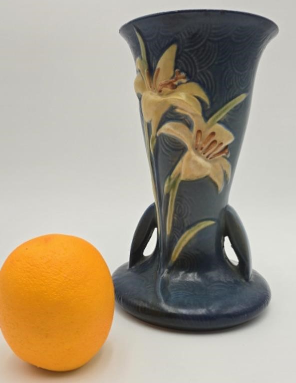 Reproduction Roseville Pottery Zephyr Lily Vase
