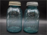 BLUE TINT BALL MASON JARS VINTAGE ANTIQUE