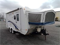 2011 17' T/A Jay Feather Travel Trailer