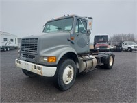 1999 International 8100 Highway Truck