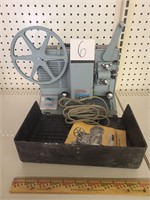 Vintage Emdeko 8mm Zoom Movie Projector.