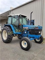Ford 7740 tractor w/cab