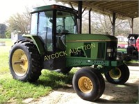 John Deere 7400 tractor w/2WD