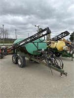 Ag-Chem Pull Type Sprayer
60 foot booms, 850