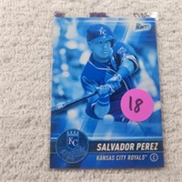 2017 Bunt Blue Insert Salvador Perez