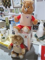 TEDDY RUXPIN IN BOX, TEDDY FOR PARTS, 2 BOOKS,