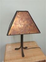 Artisans Cast Iron Base Table Lamp