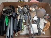 Assorted Kitchen Utensils & Gadgets