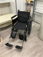 Wheelchair w Wheelie Stoppers in Great Condition