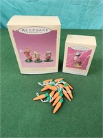 Keepsake ornament figures and carrot ornaments