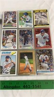 Assorted Chicago Cubs baseball cards.