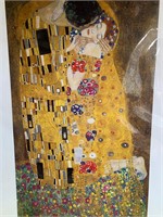 Gustav Klimt Poster Print "The Kiss"
